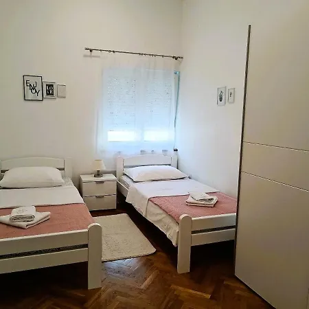 Sofia, 200 M From The Apartment *